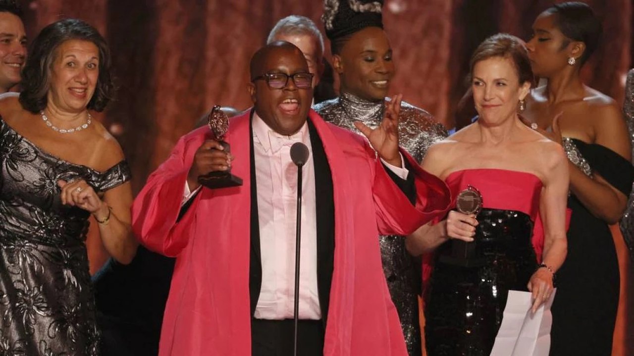 ‘A Strange Loop’ ganha prêmio de Melhor Musical no Tony Awards