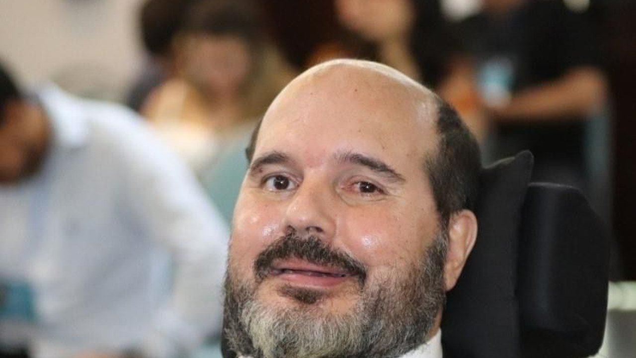 “Educomunicação em doenças raras”: médico alagoano com ELA é convidado para integrar programa do SUS
