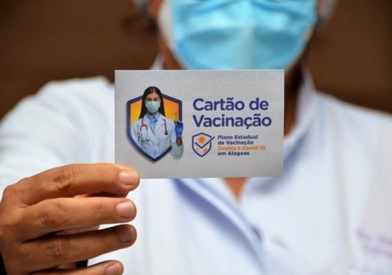 Sesau reforça importância de esquema vacinal contra Covid-19