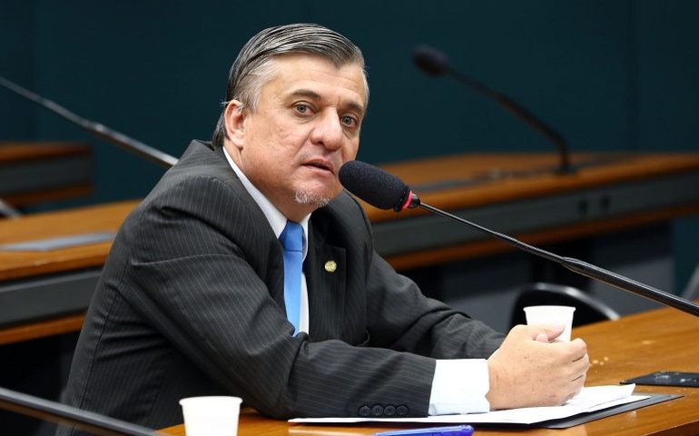 Cassado, ex-deputado que agrediu Mamãe Falei lança pré-candidatura pelo Partido da Mulher Brasileira