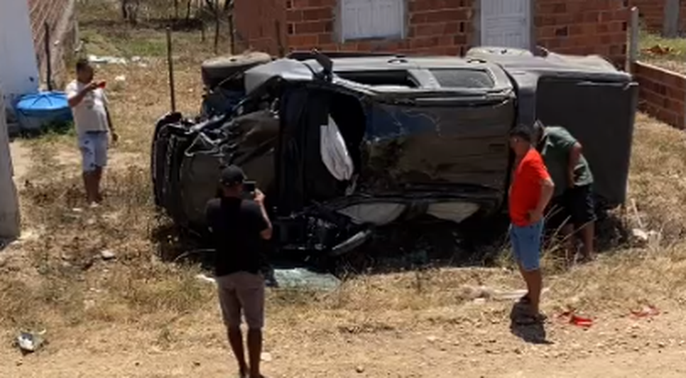 Mãe e filho morrem após batida entre veículos em Monte Alegre de Sergipe