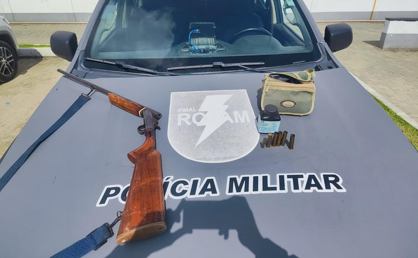 PM apreende 3 armas de fogo e combate desmanche irregular de motocicletas