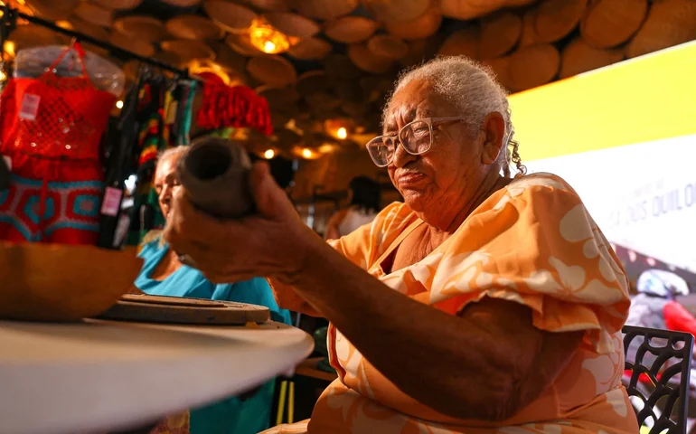 Mestra Irineia e a arte quilombola encantam a 13ª Feira dos Municípios Alagoanos