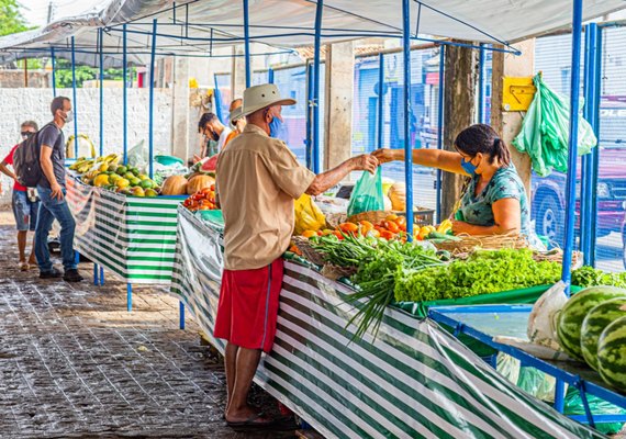 Pesquisadores debatem importância das feiras livres para identidade urbana no Agreste