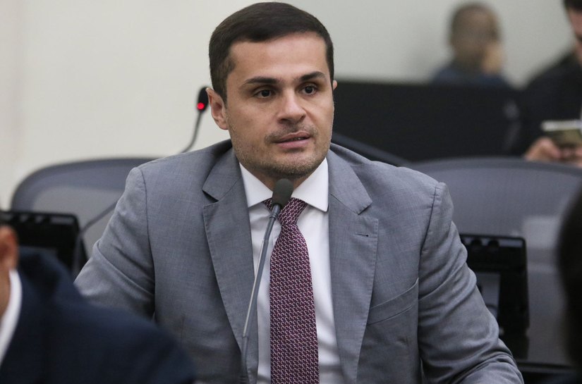 Lei de autoria do deputado Alexandre Ayres garante prioridade para diabéticos nos serviços de saúde
