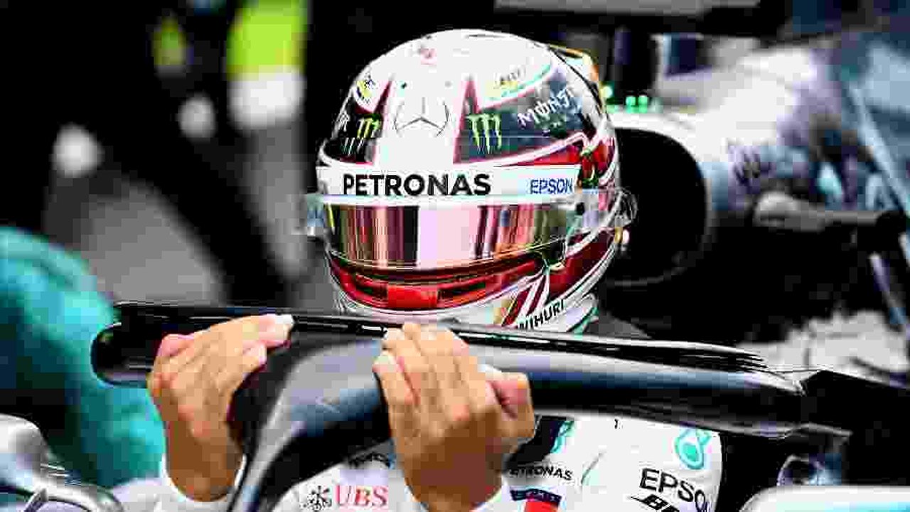 Hamilton se vê em condições de atingir 400 corridas na F-1: ‘Tenho combustível’