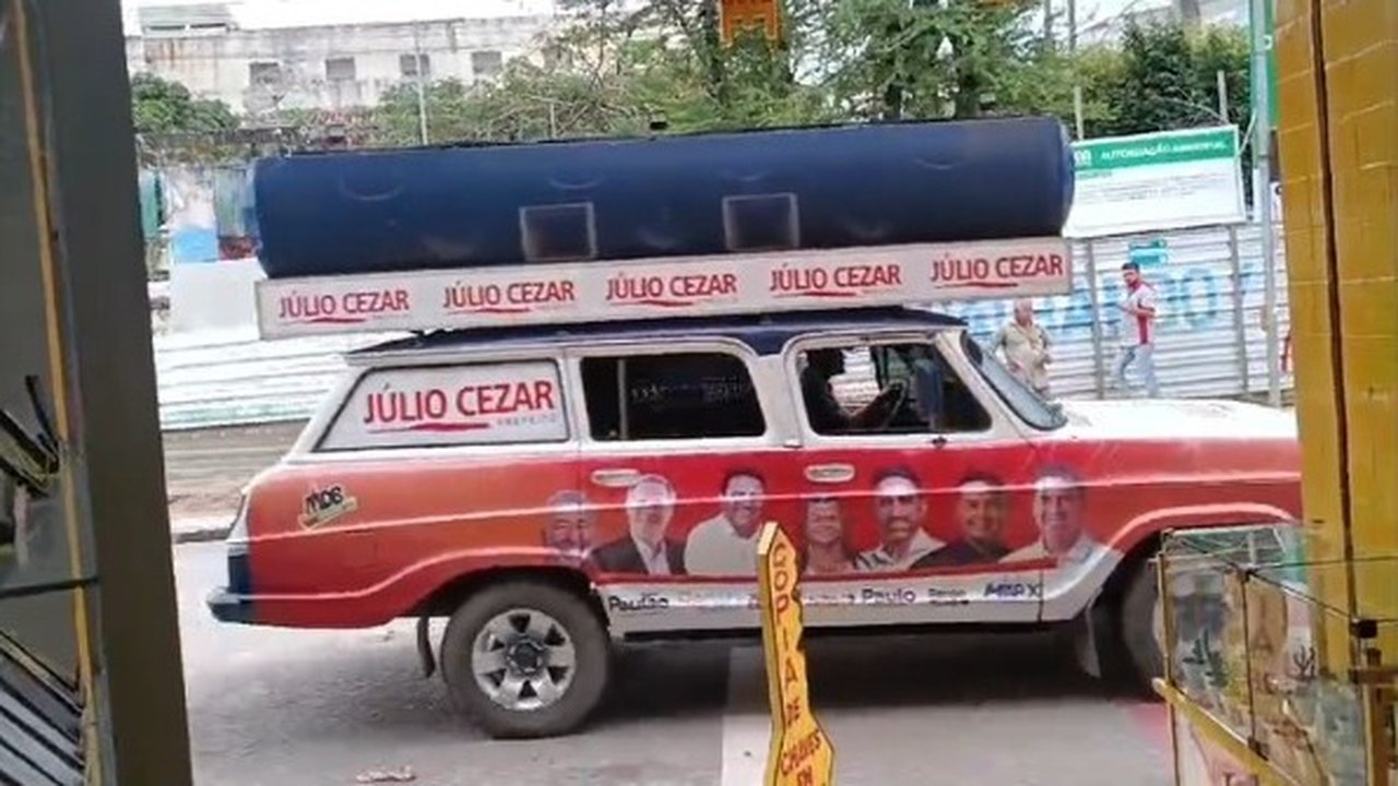 Prefeito de Palmeira dos Índios, Julio Cezar viola resolução do TSE com propaganda antecipada; veja vídeo