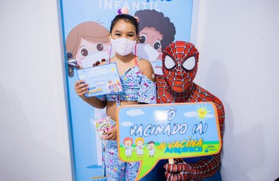 Arapiraca monta estrutura lúdica para vacinação humanizada de crianças