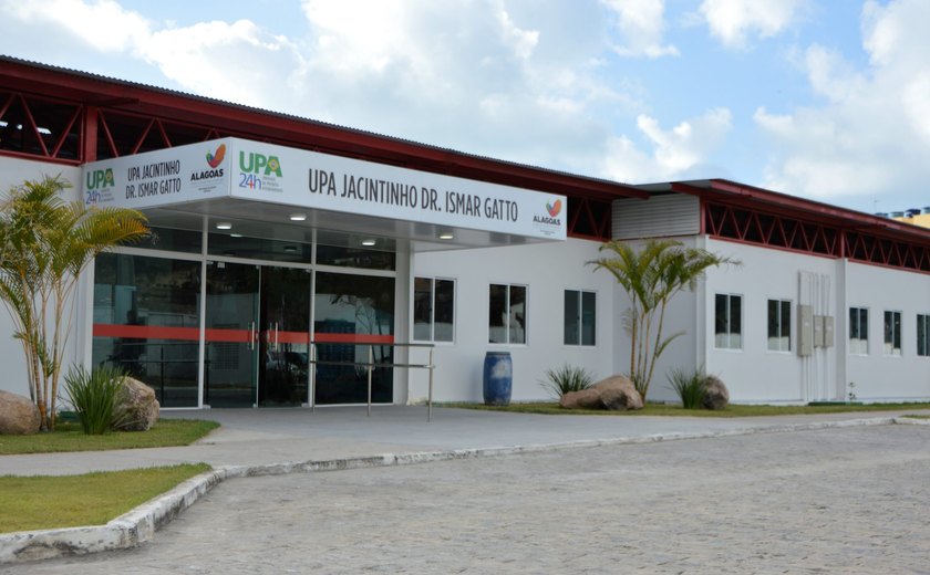 Após ser agredida, mulher arremessa grelha de churrasqueira em companheiro