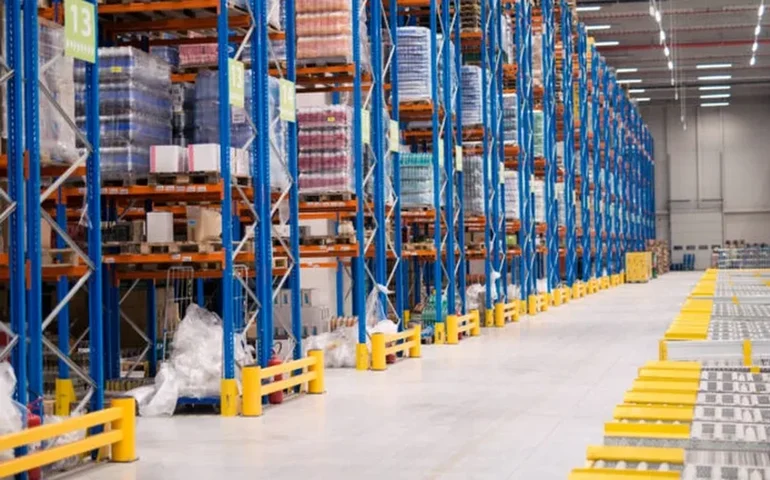 PMI industrial dos EUA recua para 52,2 em novembro, aponta S&P Global