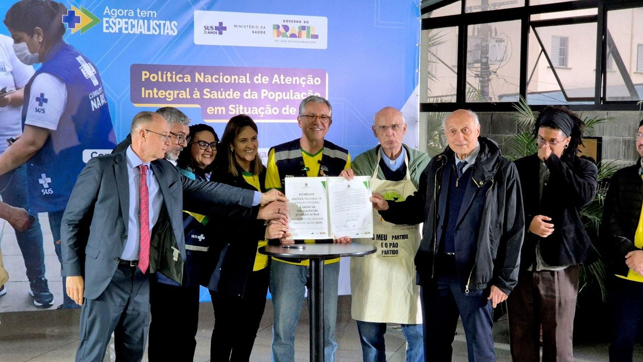 Governo lança política de saúde para população em situação de rua