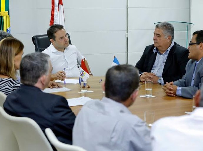 Prefeito de São Miguel se reúne com governador em busca de recursos e apoio para a abertura da UPA