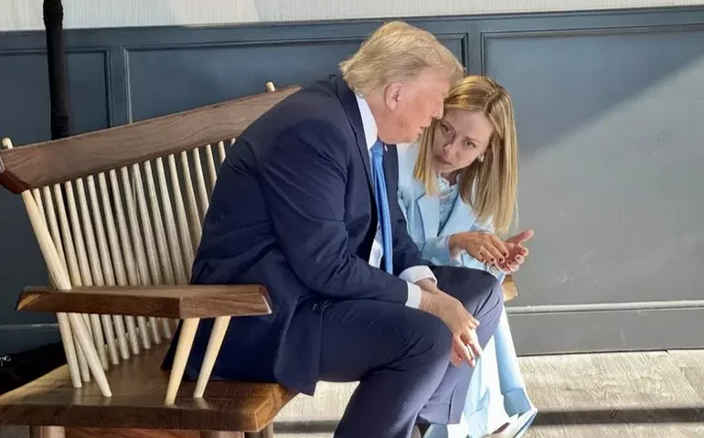 Meloni se reúne com Trump no G7 e defende cessar-fogo em Gaza