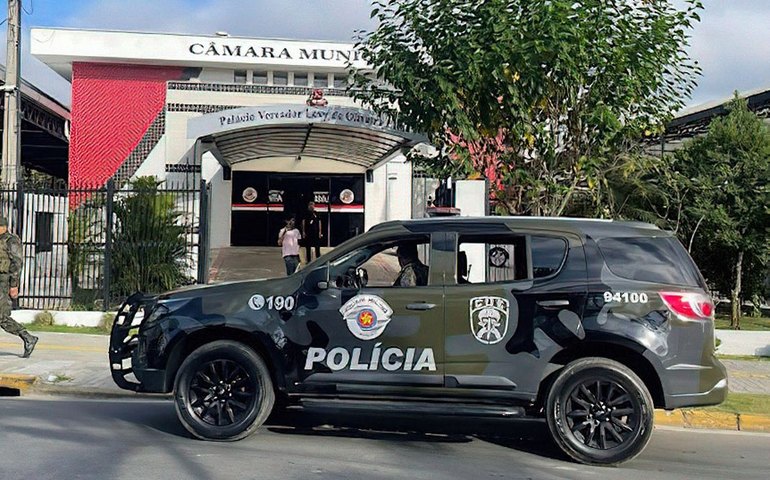 Operação Caixinha mira esquema milionário do Comando Vermelho no Rio