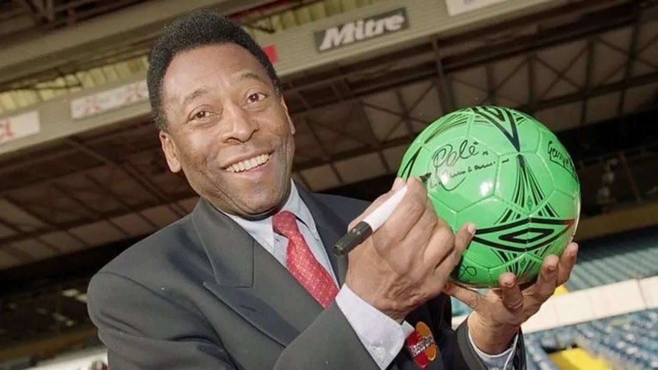 Pelé morreu: políticos brasileiros homenageiam o atleta do século XX