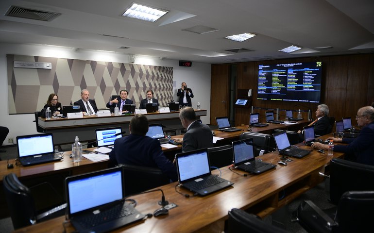 CNI: Icei setorial mostra que falta de confiança se intensificou na pequena e média indústria
