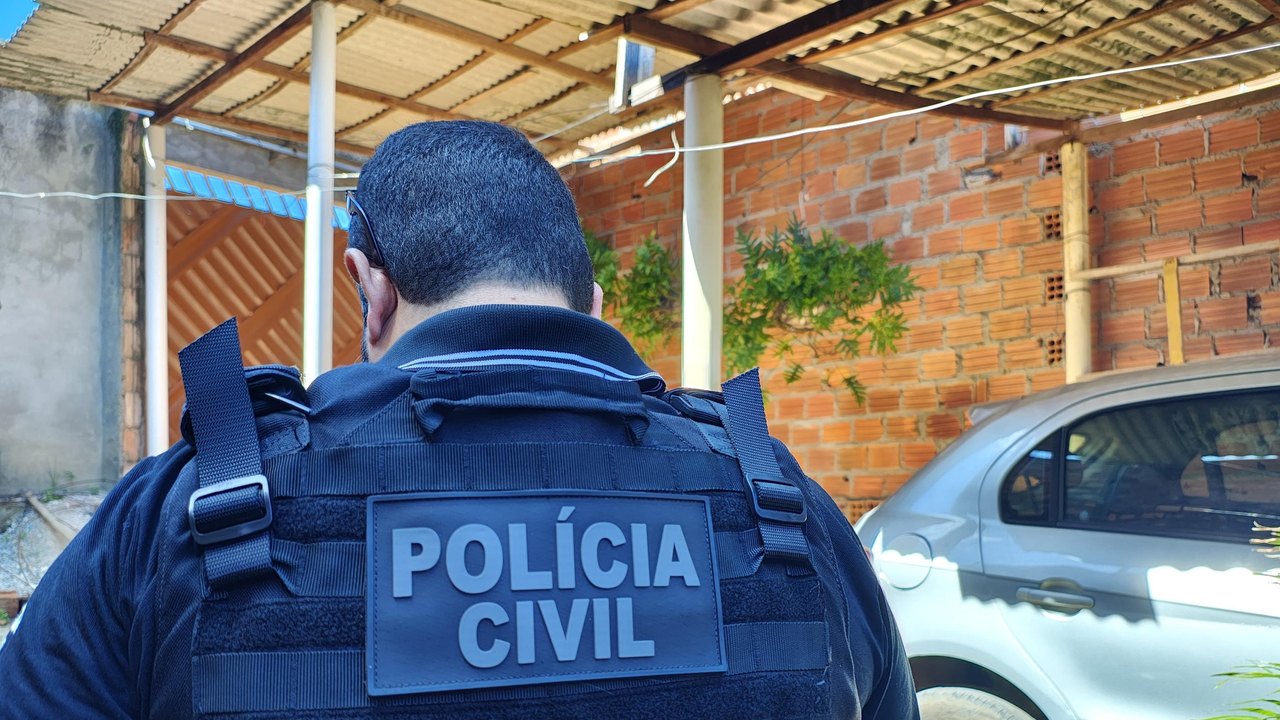 Polícia Civil prende acusado de estuprar mulher com deficiência mental e criança de 5 anos
