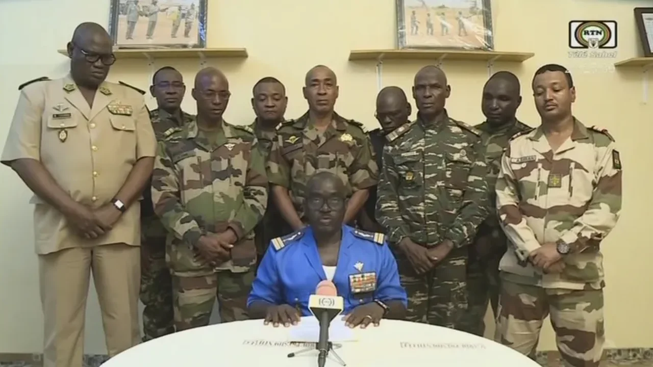 Mlitares do Niger anunciam deposição de presidente eleito