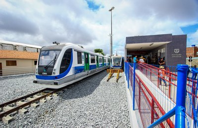 Rui diz que nova estação do VLT vai movimentar o turismo e o comércio em Jaraguá  