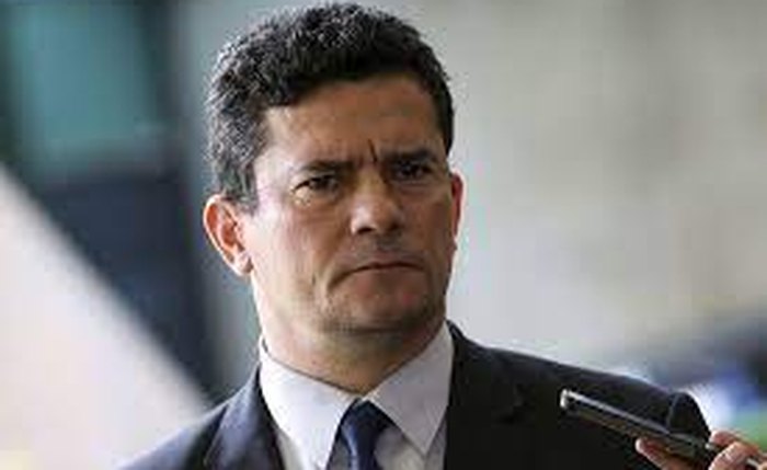 Moro é avisado sobre saída do partido, caso não desista da candidatura Moro é avisado sobre saída do partido, caso não desista da candidatura
