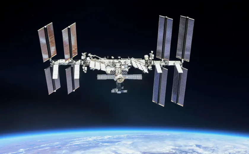Imagem inédita captada por telescópio mostra restos de estrela destruída por dupla explosão