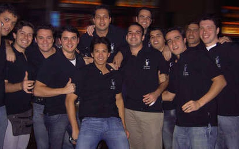 &#8216;Doutores do Samba&#8217; fazem live para arrecadar EPIs