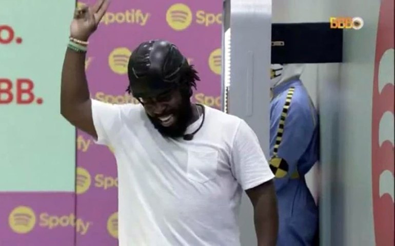 Douglas vence &#8216;Prova do Anjo&#8217; no &#8216;BBB 22&#8217;