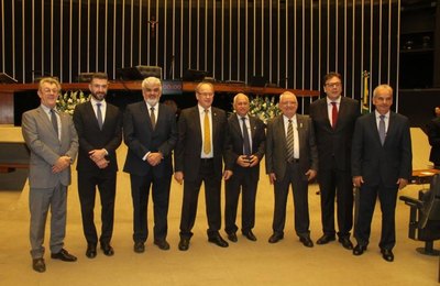 Conselheiro Otávio Lessa participa de sessão especial na Câmara Federal