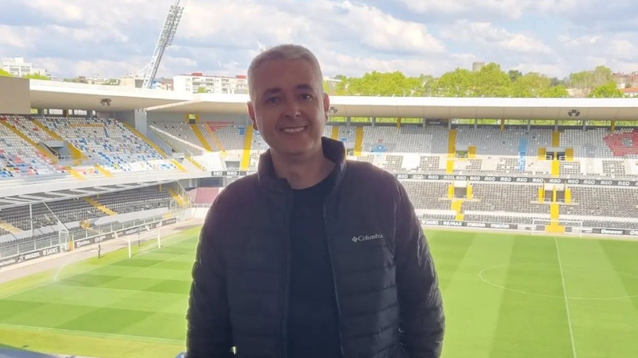 Tiago Nunes chega ao Rio e faz previsão otimista sobre o Botafogo no Brasileirão