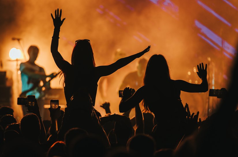 'Gig Tripping' impulsiona mercado de hotelaria com shows e festivais musicais em Curitiba