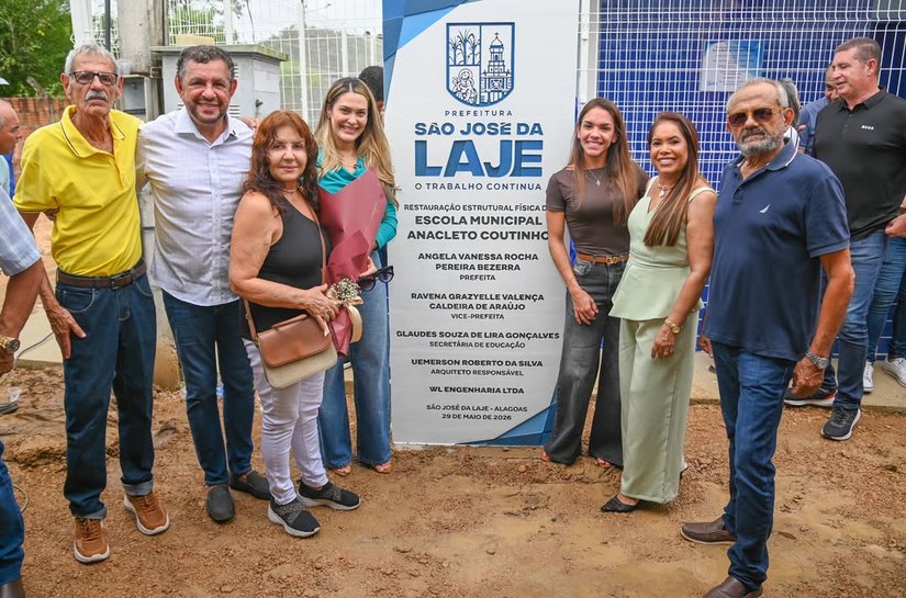 Prefeita Ângela Vanessa e vice Ravena de Neno entregam escola reformada e requalificam estrada rural em São José da Laje