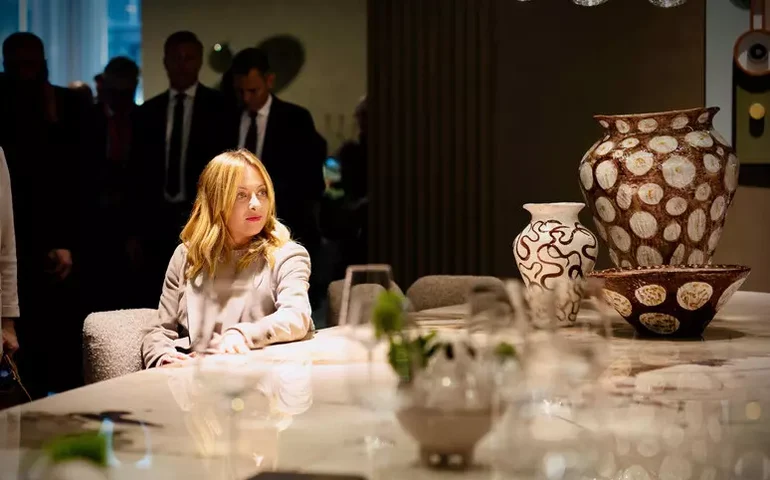 Salão do Móvel de Milão abre 64ª edição de olho na Arábia Saudita