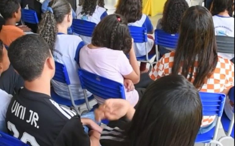 Setembro Amarelo é intensificada nas escolas municipais de Limoeiro de Anadia