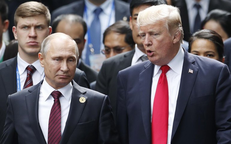 Trump classifica Putin como 'líder forte' e defende relações comerciais com a Rússia