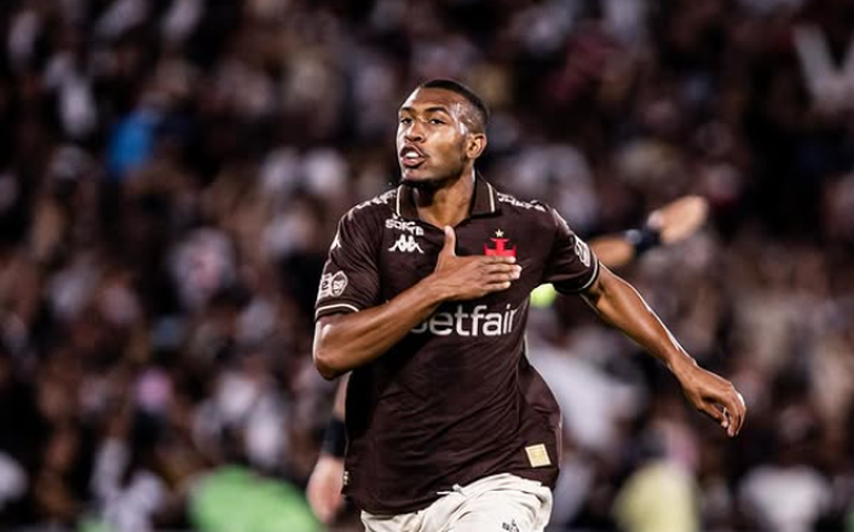 Análise: Com Rayan iluminado, Vasco golpeia Fluminense nas horas certas para levar o clássico