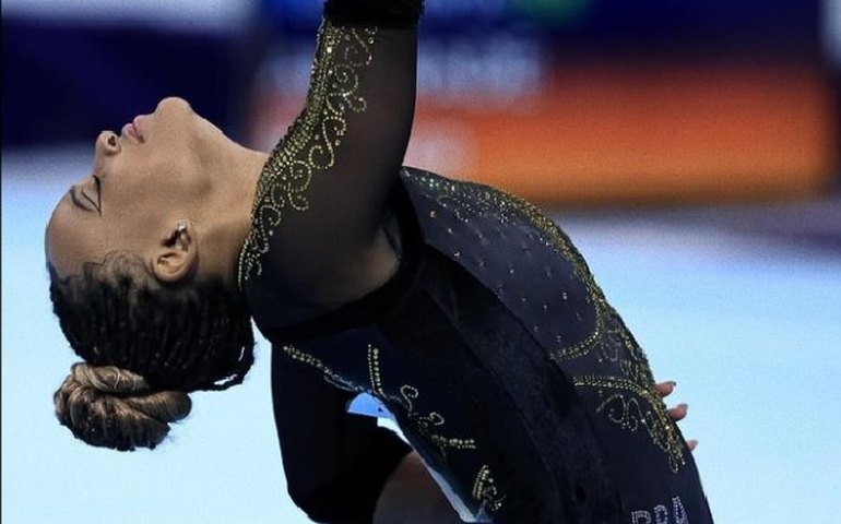 Quem é a psicóloga de Rebeca Andrade, que ajudou medalhista de ouro a se preparar mentalmente para as Olimpíadas de Paris