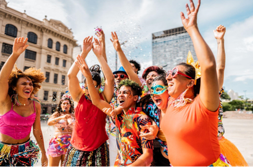 Carnaval 2026: Maceió é um dos destinos mais buscados para voos e hospedagem, revela o KAYAK