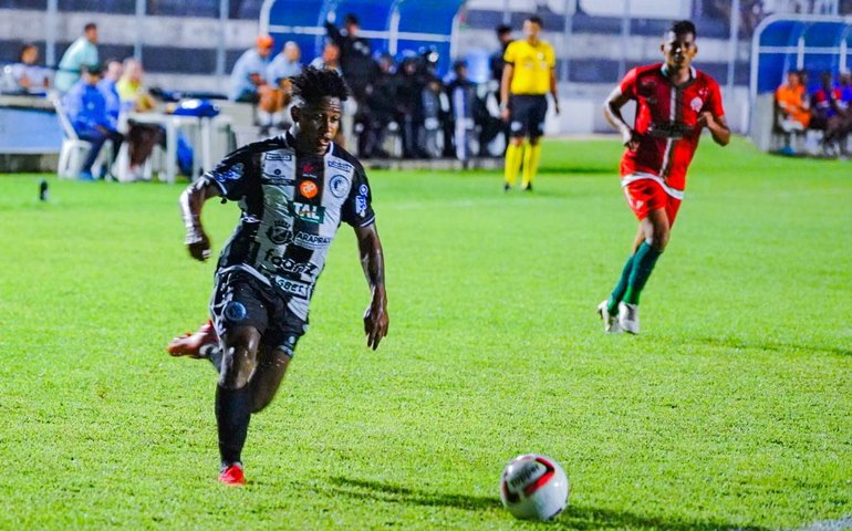 ASA goleia o CEO e vai para a semifinal contra o CSA