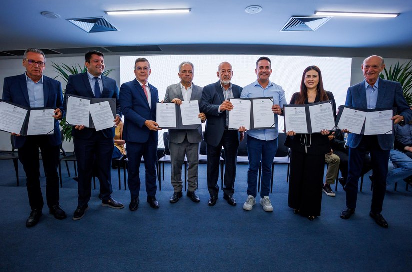 Paulo Dantas concede incentivos fiscais e locacionais a 19 empresas, que devem investir mais de R$ 750 milhões