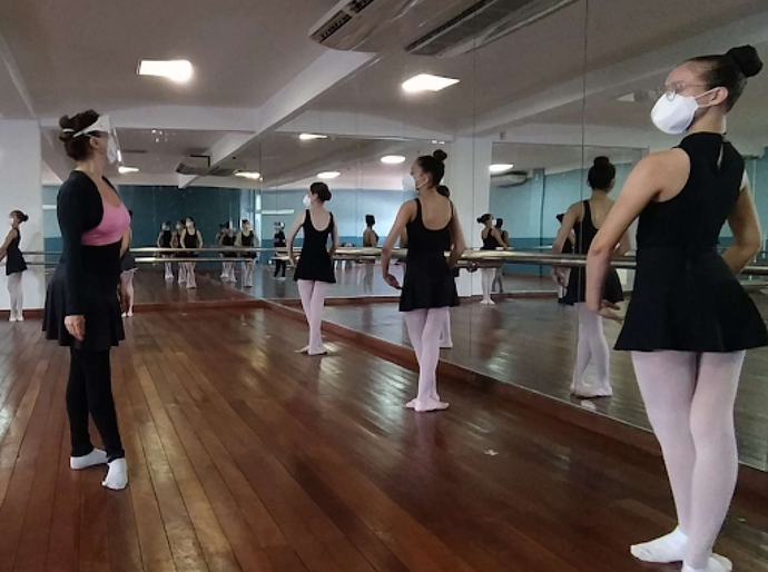 Diteal e Emília Clark abrem seleção para o projeto Ballet a Serviço da Educação