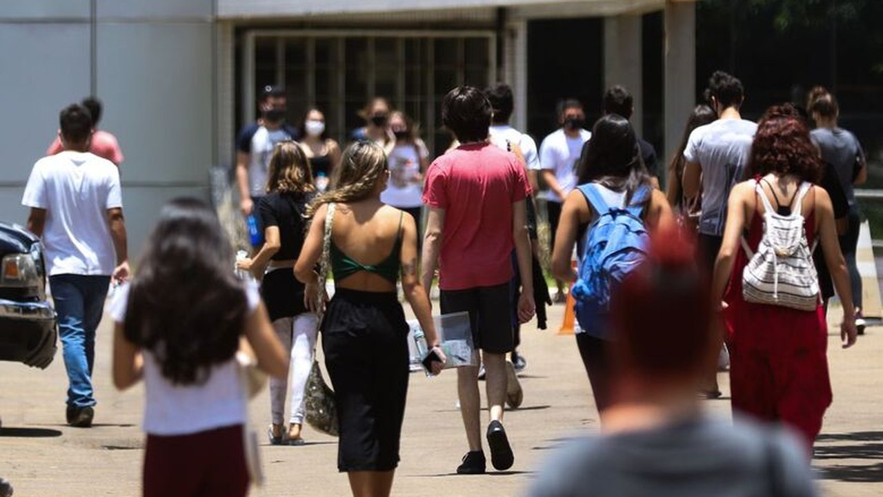 Enem 2022 teve 26,7% de abstenção; número de inscritos foi o 2º menor desde 2005