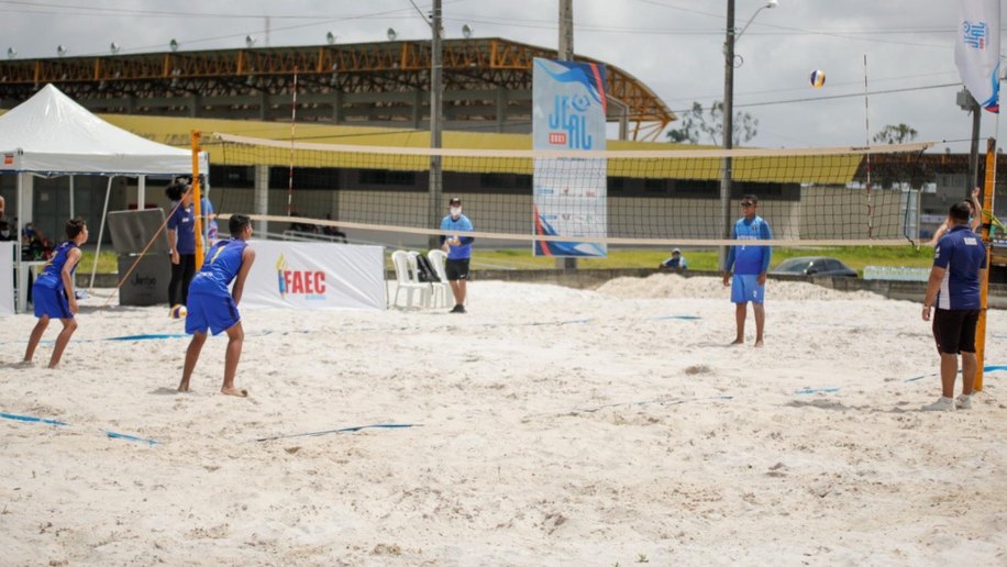 Pira é acesa e Jogos Estudantis de Alagoas estão abertos oficialmente