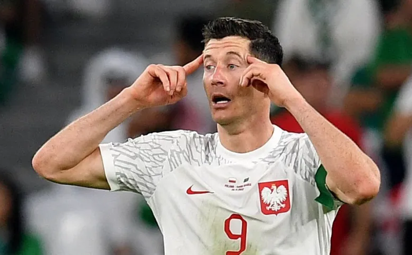Arábia perde pênalti e Polônia ganha jogo por 2 a 0 pela Copa