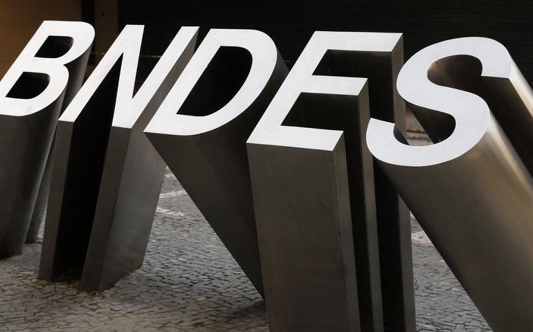 BNDES tem lucro de R$ 13,3 bilhões no primeiro semestre de 2025