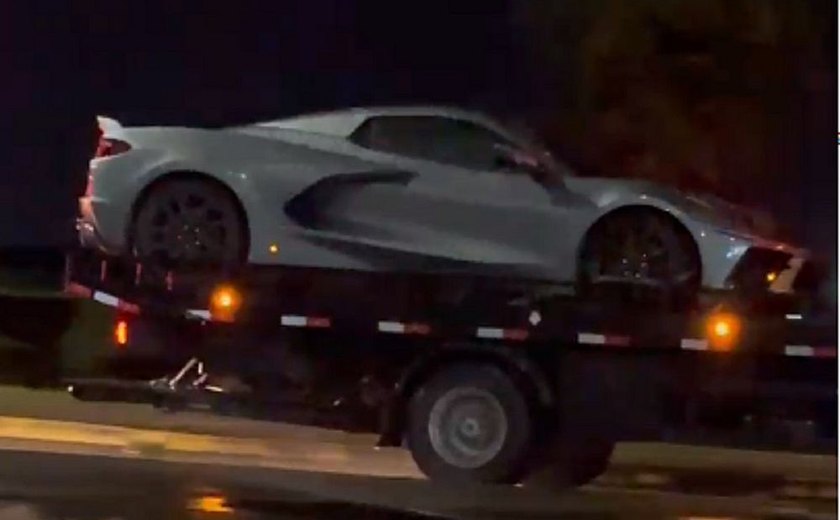 Mais dois carros de luxo de influenciadores são apreendidos em aeroporto na sequência da Operação Game Over