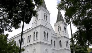 Mulher usa nome de religiosa para invadir e roubar casas, alerta Arquidiocese de Aracaju