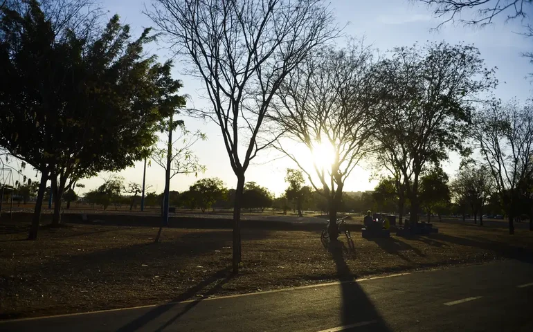 Brasil tem umidade do ar menor do que a registrada no Saara, diz MetSul