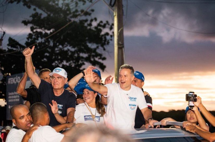 Caravana de Renan Filho encerra agenda com grande mobilização em P. de Pedras e Milagres