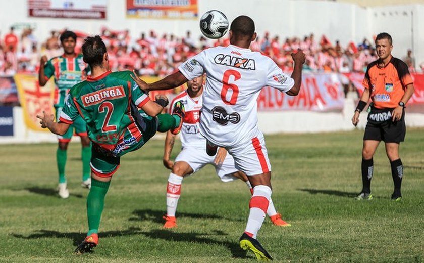 Na súmula, árbitro critica vestiário e gramado do Estádio Juca Sampaio