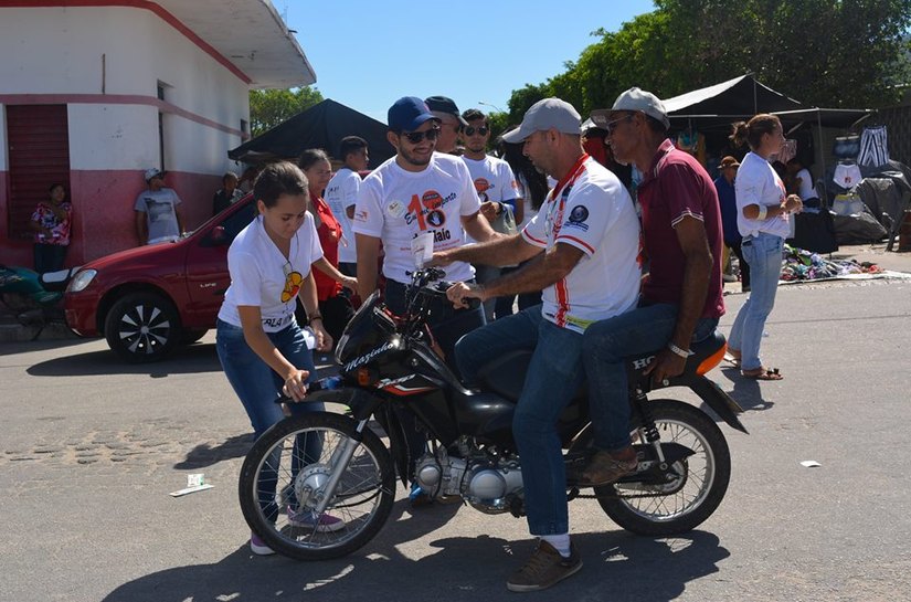 Canapi realiza passeata contra exploração de crianças e adolescentes